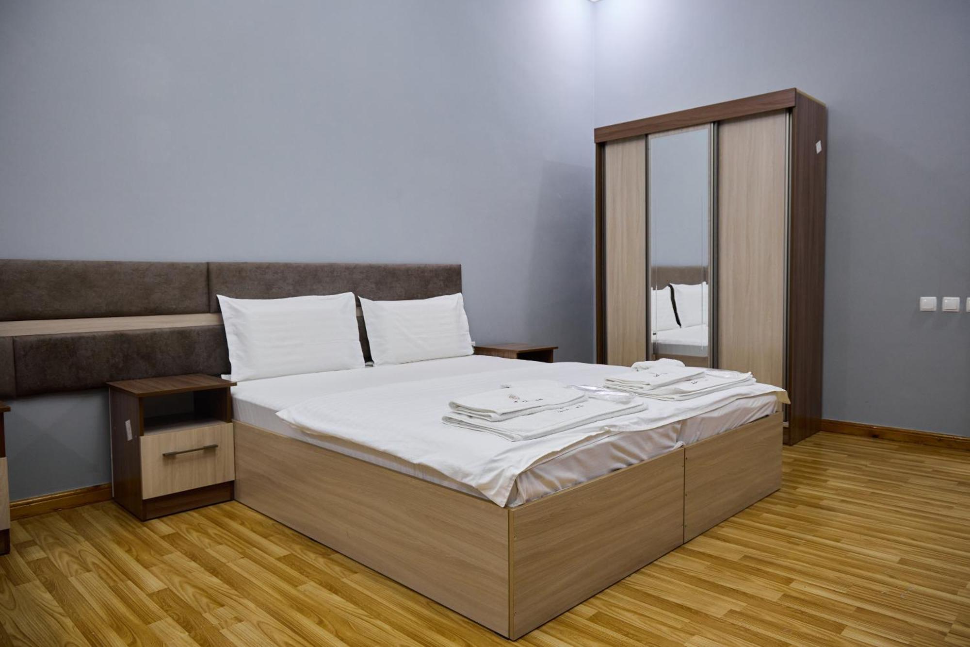 Art Garden Hotel Tashkent Ngoại thất bức ảnh